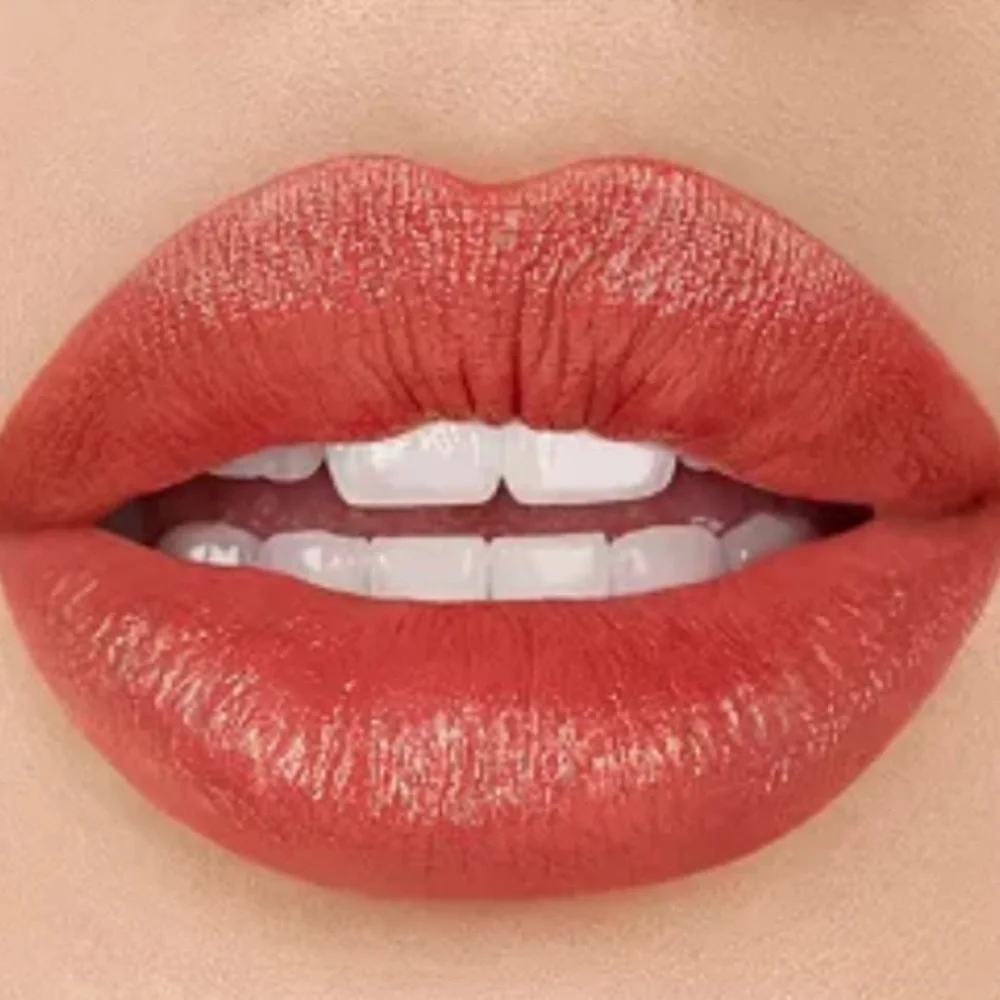NARS Explicit Lipstick Luscious
